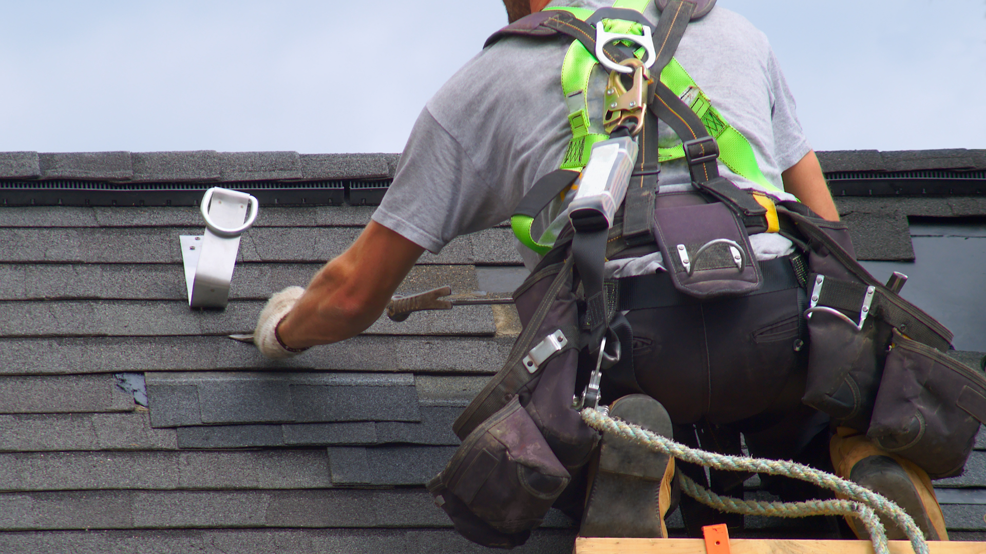 Understanding the Role of Roofers